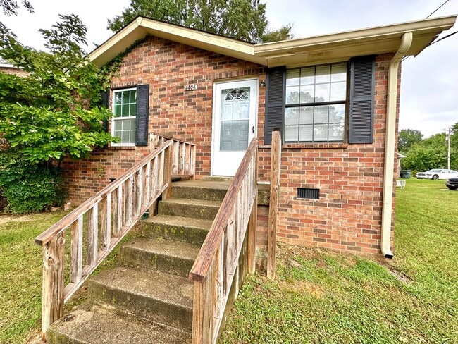 Photo - Spectacular Special - $1/2 OFF First Month's Rent & Stanley Travel Cup ($40.00 Value) House