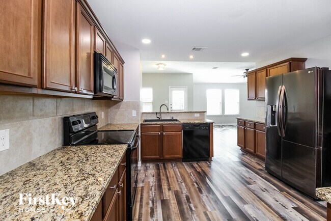 Building Photo - 1307 Bent Grass Dr