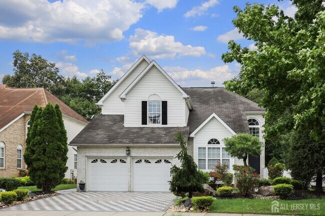 Building Photo - 45 Carter Dr