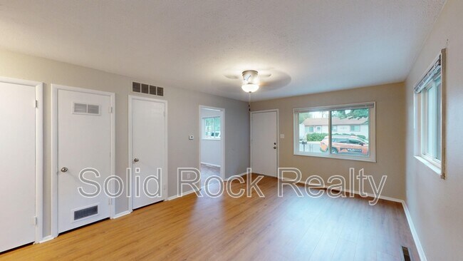 Foto del edificio - 3138 Illinois Ave