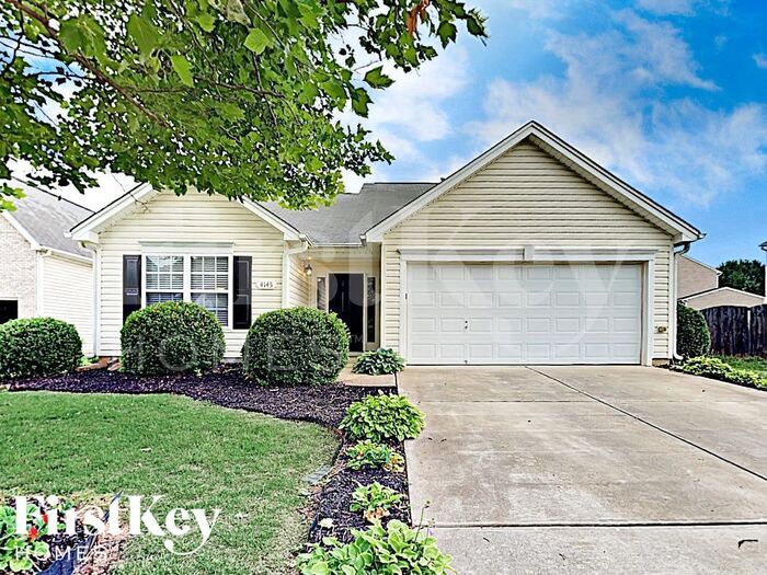 Primary Photo - 4145 Crestwood Cir