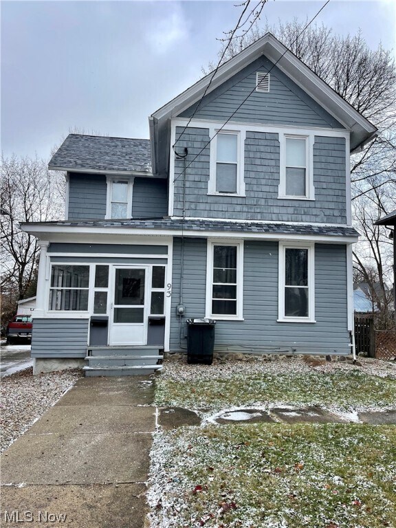 Foto principal - 93-down S Balch St