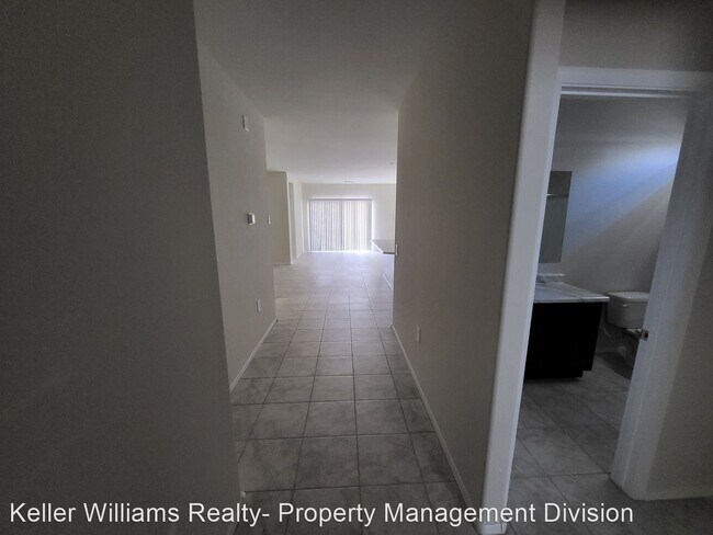 Foto del edificio - 3 br, 2 bath House - 1855 W Broadway AVE