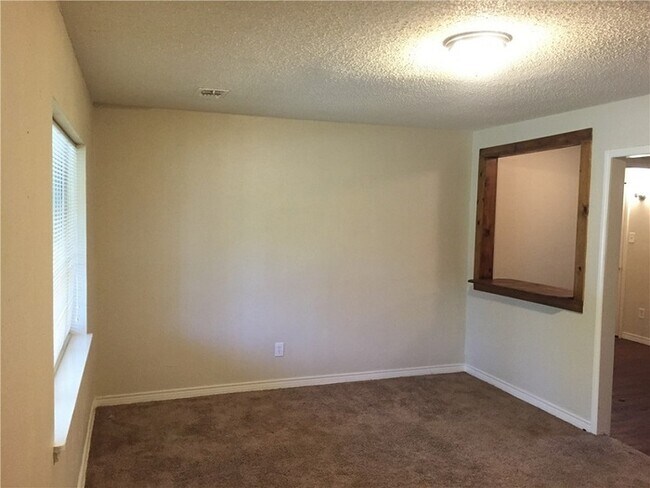 Foto del edificio - 707 Jack St