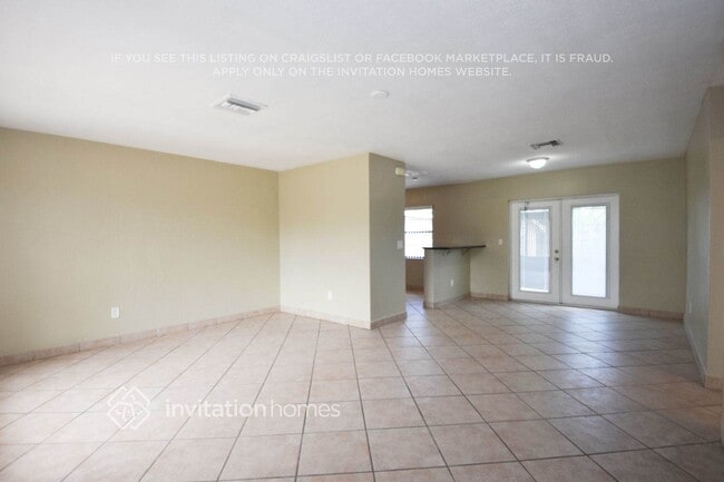 Foto del edificio - 4511 SW 102nd Pl