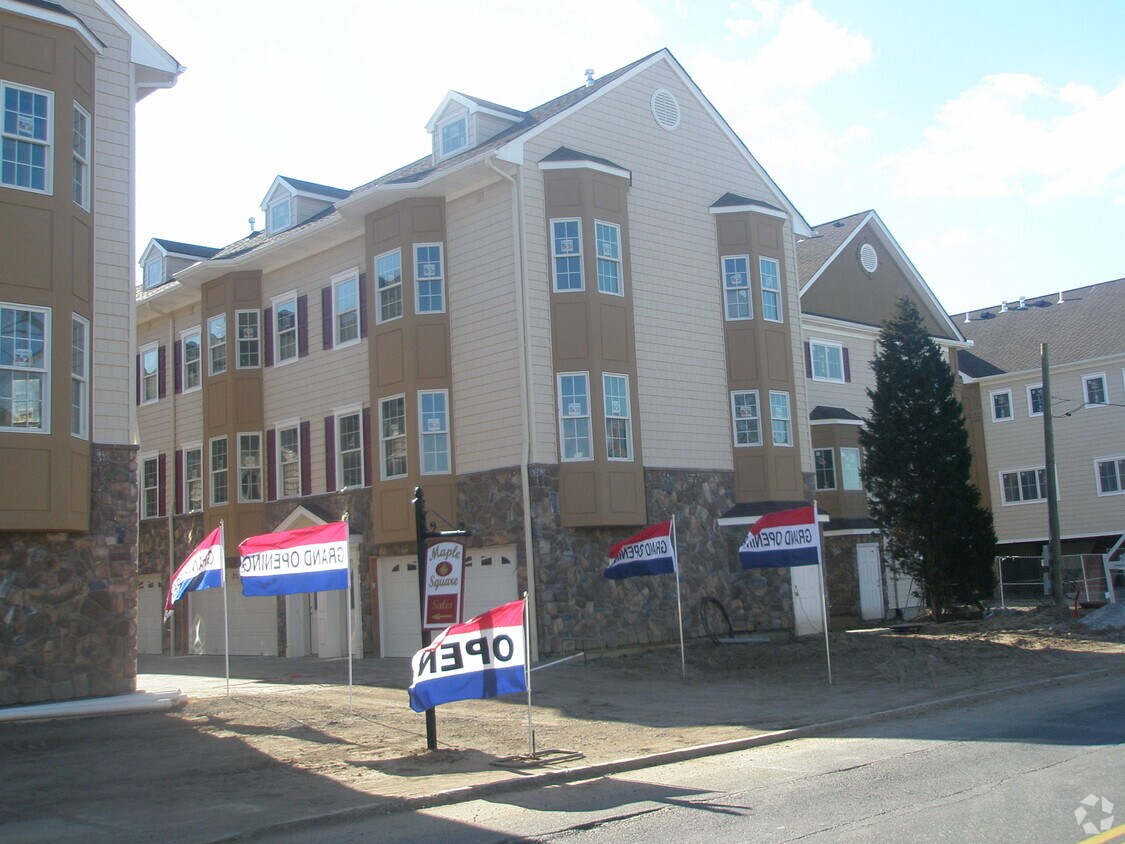 346 Maple Ave, Westbury, NY 11590 Apartments in Westbury, NY