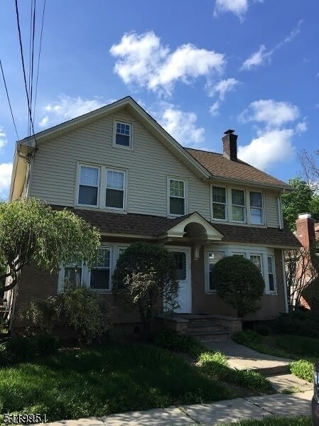 Building Photo - 29 Personette St