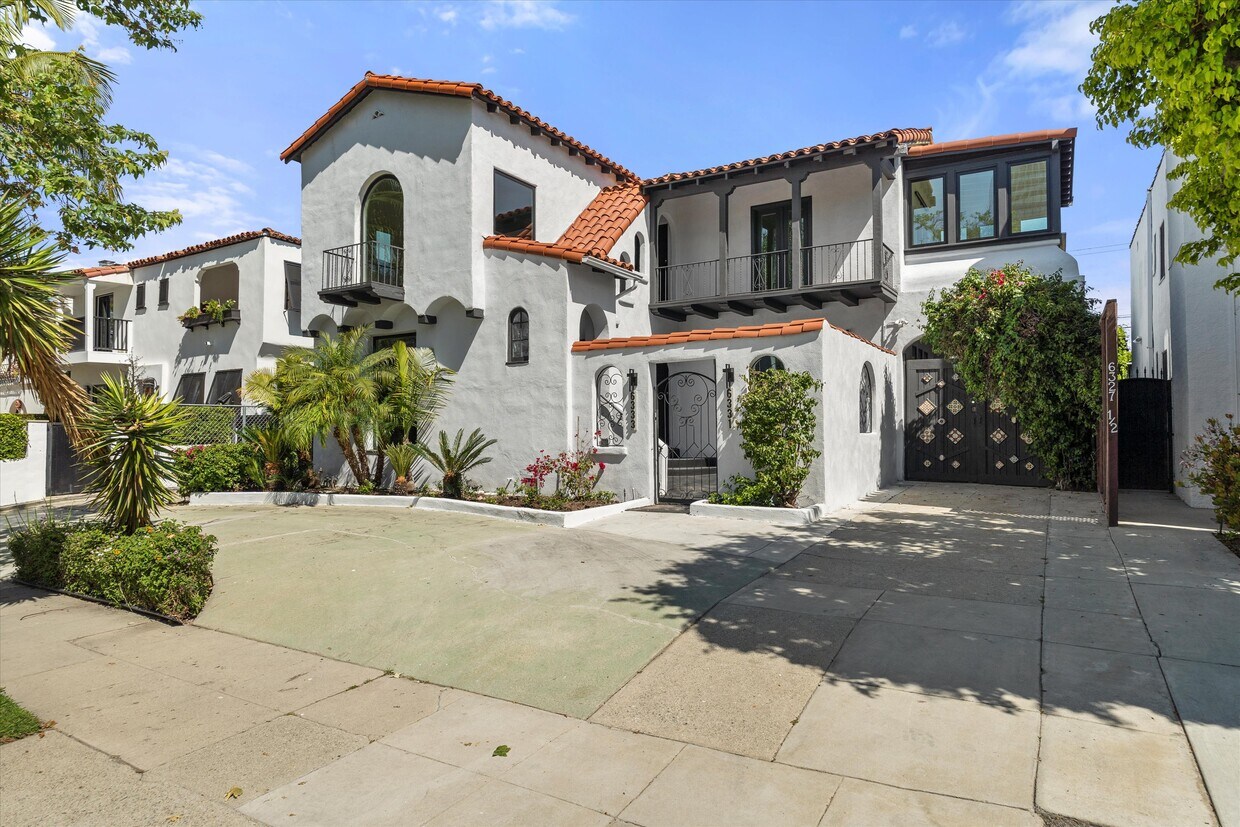 Primary Photo - 6333 W 6th St