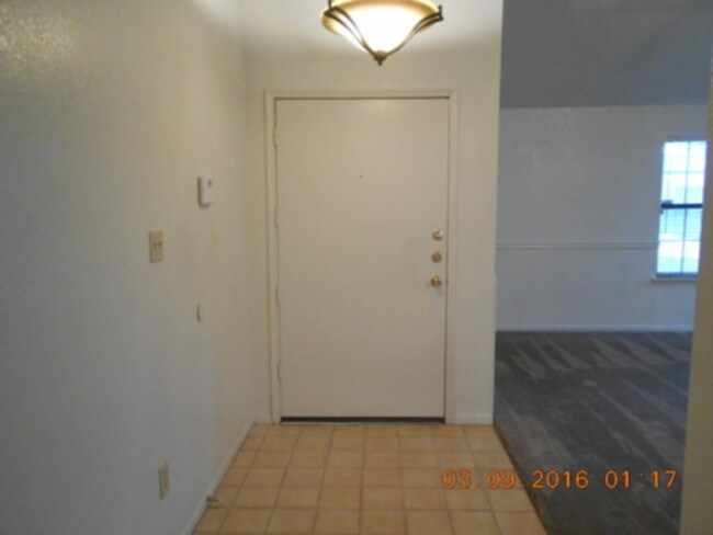 Building Photo - Single Story 4 Bedroom Home in Grand Prairie