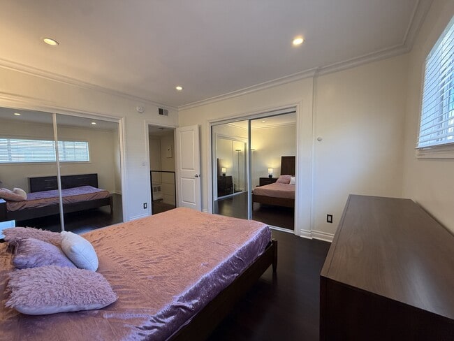 Foto del edificio - 11652 Chenault St