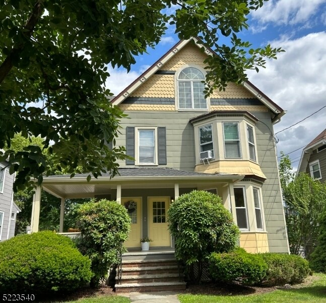 Primary Photo - 209 Ashland Ave