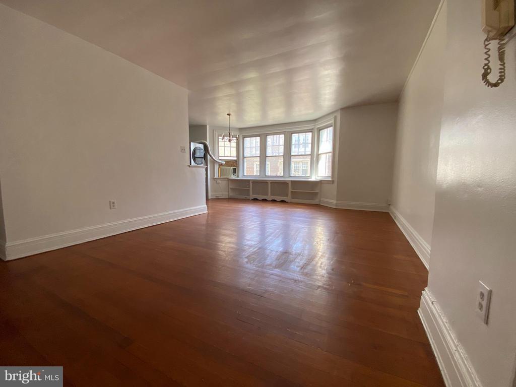 Foto principal - 4643 Pine St