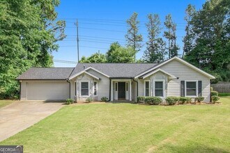 Building Photo - 140 Crabtree Dr