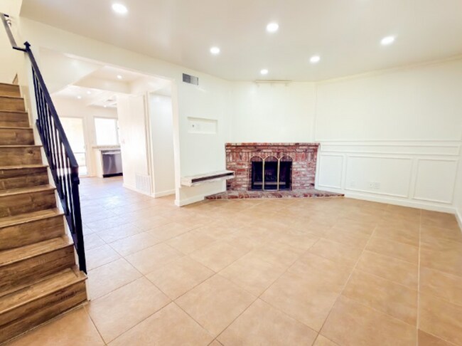 Foto del edificio - 15224 Shadybend Dr