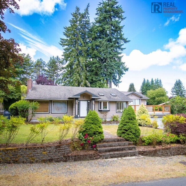 Foto del edificio - Beautiful 3 Bedroom and 2.5 Bathroom Home!