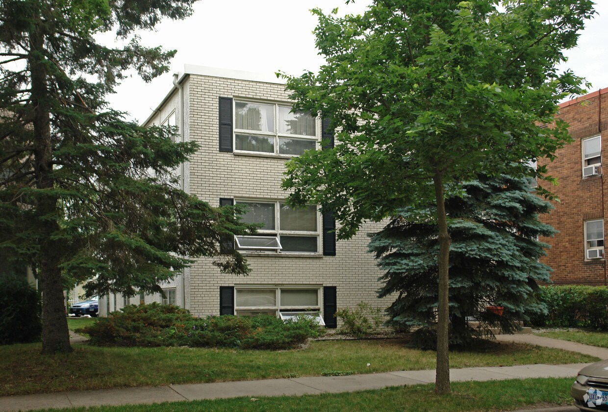 Building Photo - 3410 Harriet Ave S