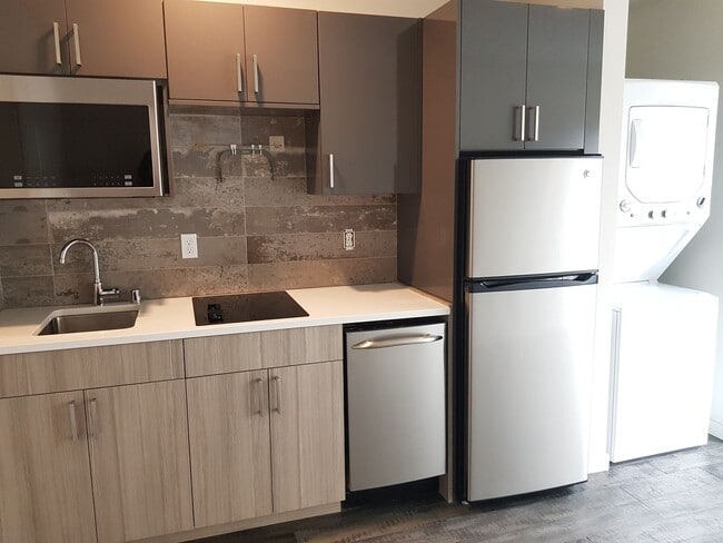 Interior Photo - 741 Harvard Apartments