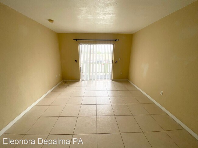Building Photo - 12890 NE 8th Ave