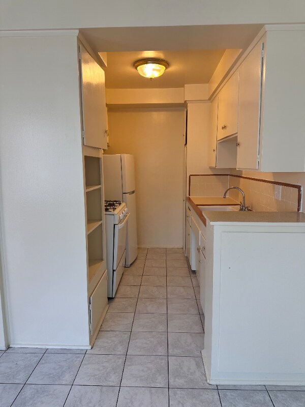 Foto del edificio - 707 N Genesee Ave