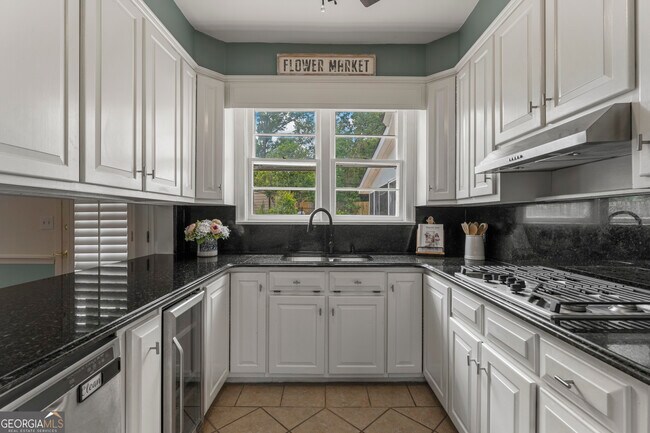 Foto del edificio - 603 Piney Woods Dr