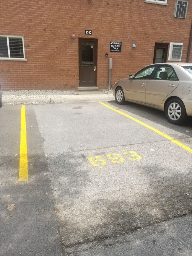 Foto del edificio - 2 Bedroom 1 Bath Condo in Des Plaines!