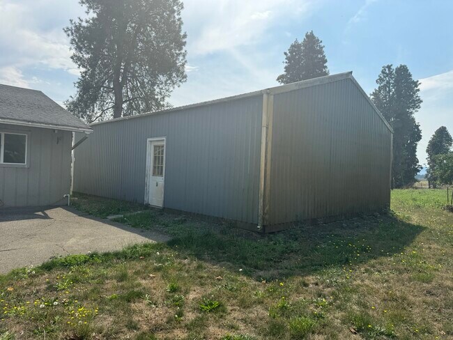 Foto del edificio - 36671 Ellis Farm Rd
