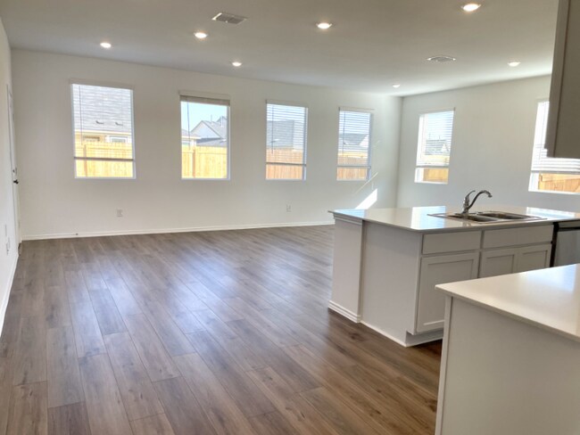 Foto del edificio - 234 Magalia Ln