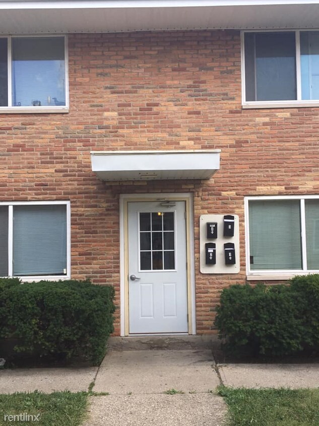 Foto principal - 1 br, 1 bath Apartment - 2921 Hoover Ave