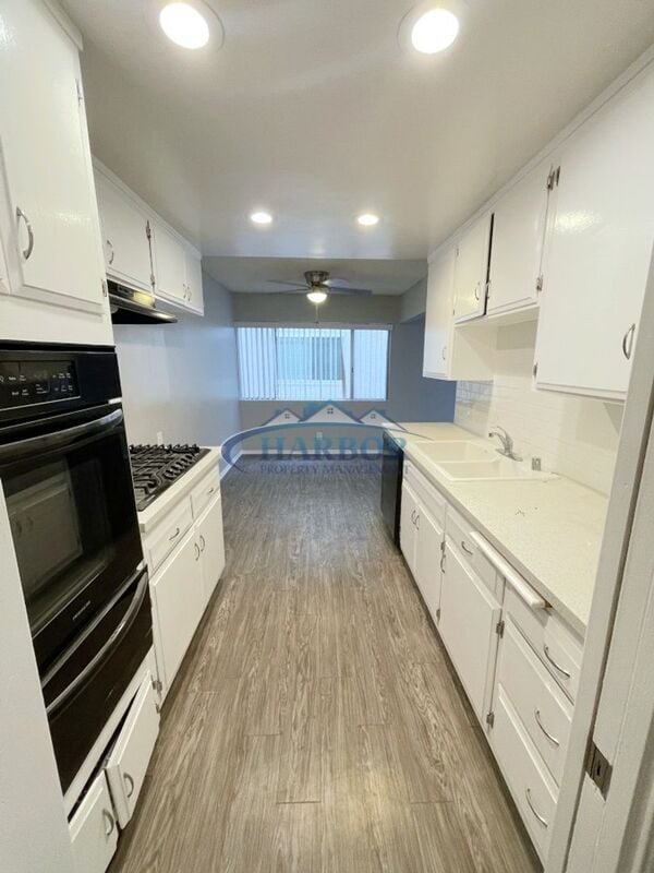 Building Photo - 822 S Leland St