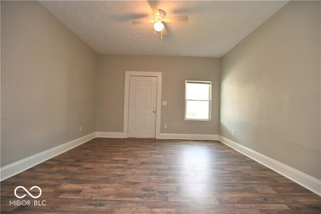 Foto del edificio - 845 N Rural St