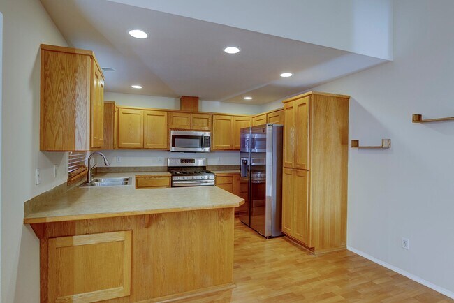 Foto del edificio - 3 bed 2.5 bath Home in Cherry Hill