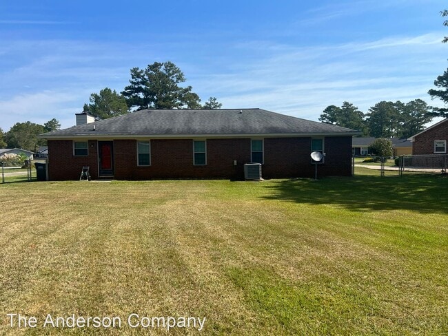 Building Photo - 4 br, 2 bath House - 621 Aztec Lane