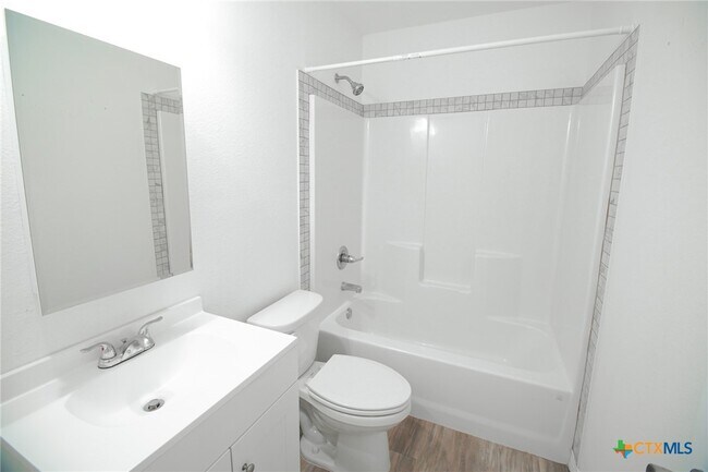 Foto del edificio - 1601 Cloud St