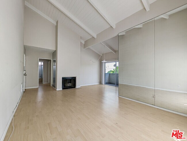 Building Photo - 1538 11th St