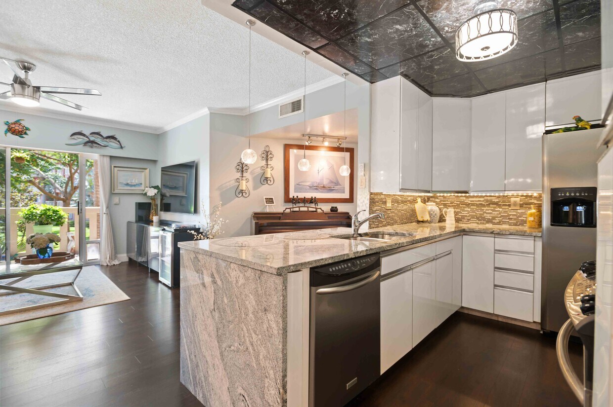 900 River Reach Dr Unit 201, Fort Lauderdale, FL 33315 Condo for Rent