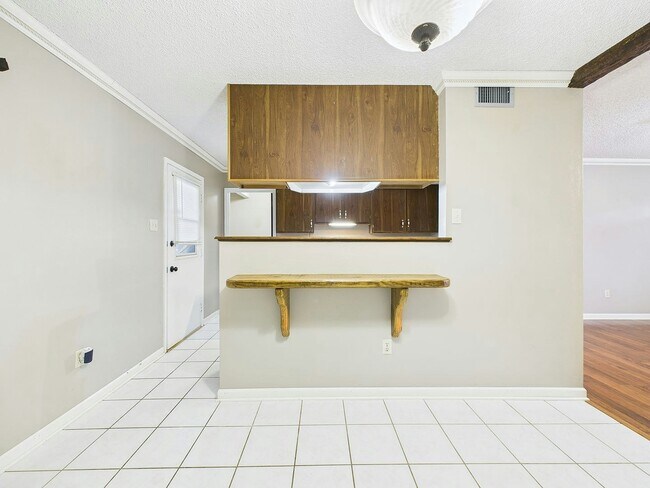 Foto del edificio - 102 Thompson Loop