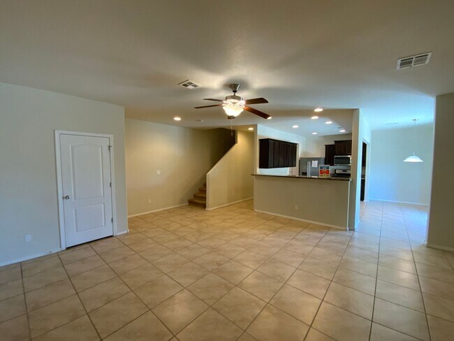 Foto del edificio - 4 Bedroom Home Available in Juan Tabo Hills!