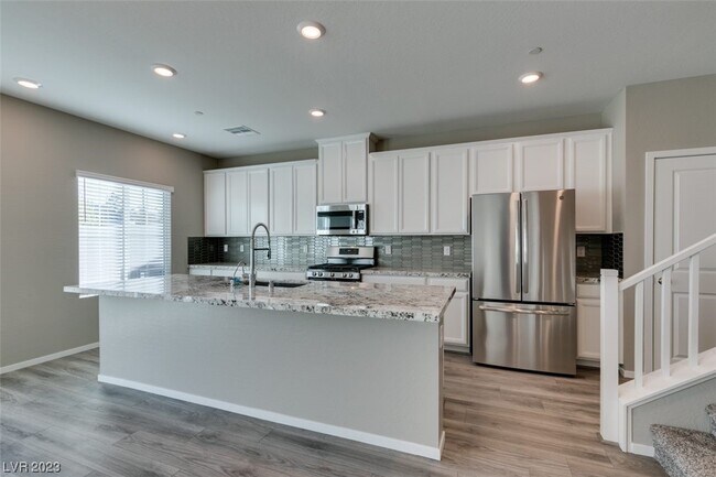 Foto del edificio - 524 Shophia Skye St