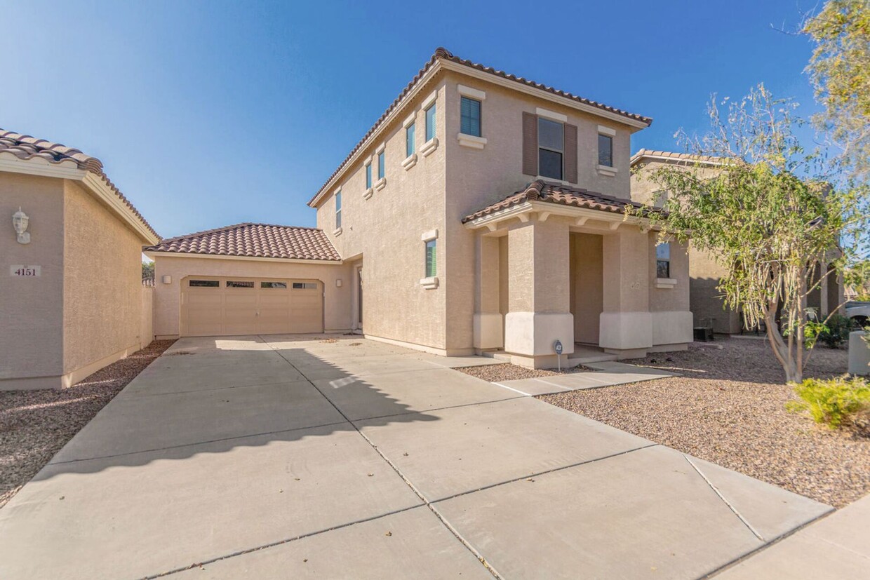 Primary Photo - Gorgeous upscale 3 bed home in Gilbert wit...