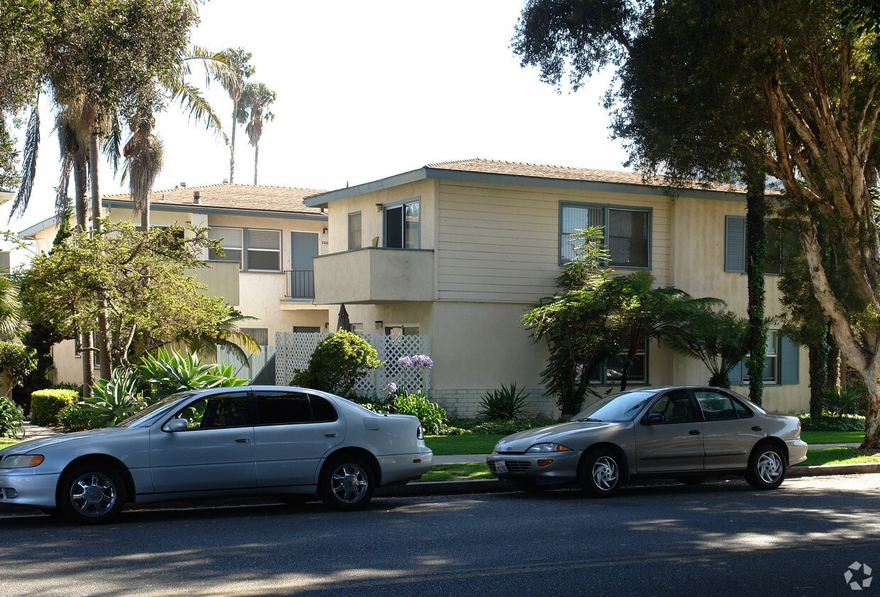 Primary Photo - 3400-3410 Preble Ave