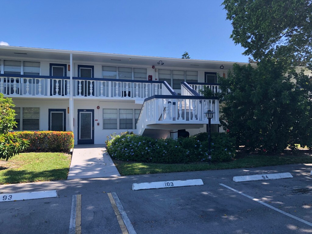 103 Tilford E Unit e, Deerfield Beach, FL 33442 Condo for Rent in