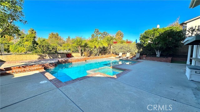 Foto del edificio - 25531 Orchard Rim Ln