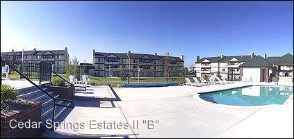 Building Photo - 1030 E Cozza Dr