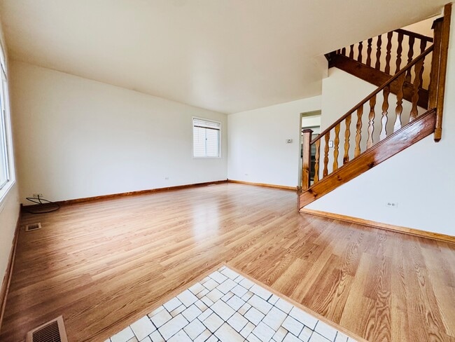 Building Photo - 1285 Haverhill Cir