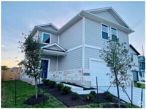 Building Photo - 1309 Hazleton Cove