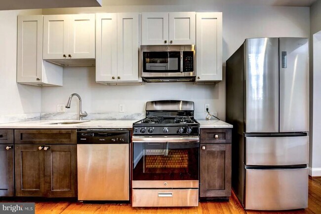 Foto del edificio - 1522 1st St NW