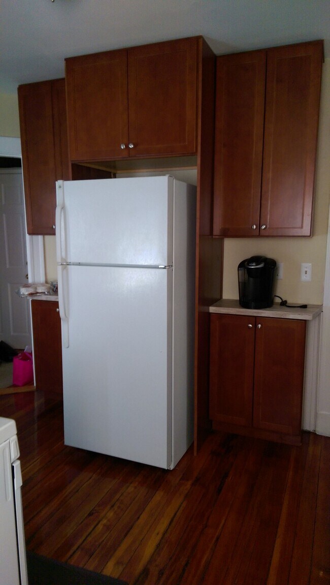 35 Cypress St Unit 3, Watertown, MA 02472 Apartments in Watertown, MA