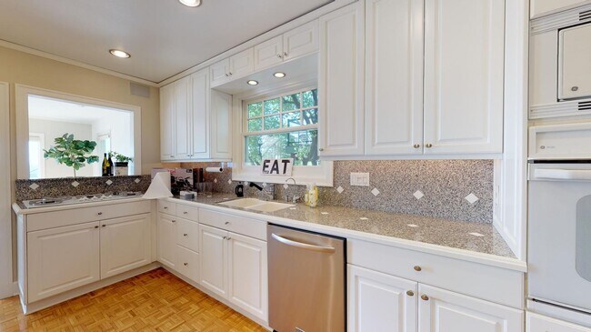 Foto del edificio - 2622 SW Chelmsford Ave