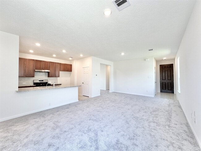 Foto del edificio - 562 Broken Boulder St