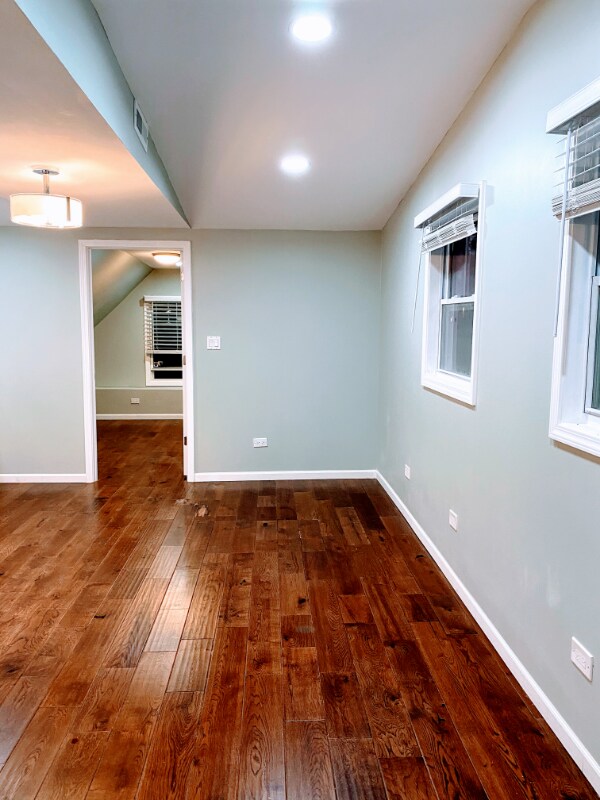Building Photo - 3418 W McLean Ave